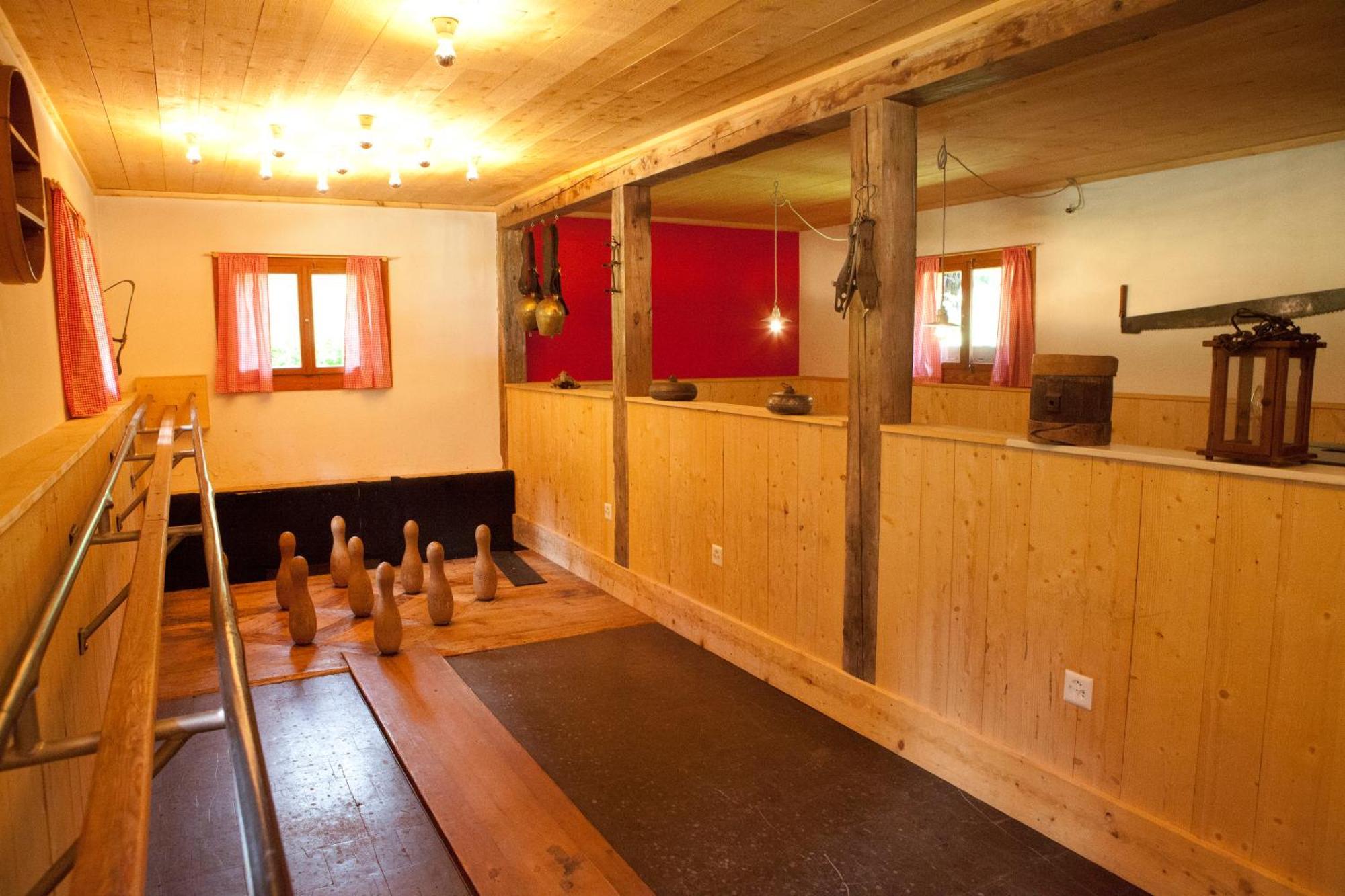 Gasthaus Spinas Bever Εξωτερικό φωτογραφία